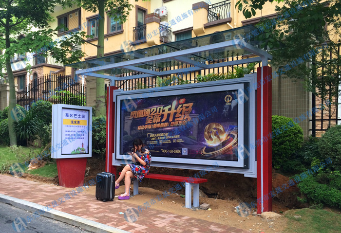 惠州新款一大一小公交站臺制作與安裝